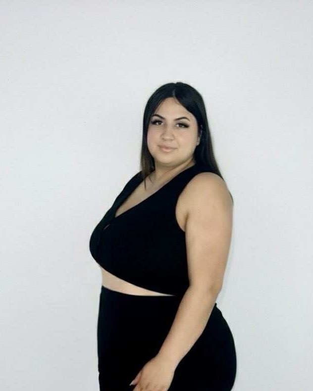 Cassandra Romero, Manicurista, Statement Barbershop & Salon, Kennewick