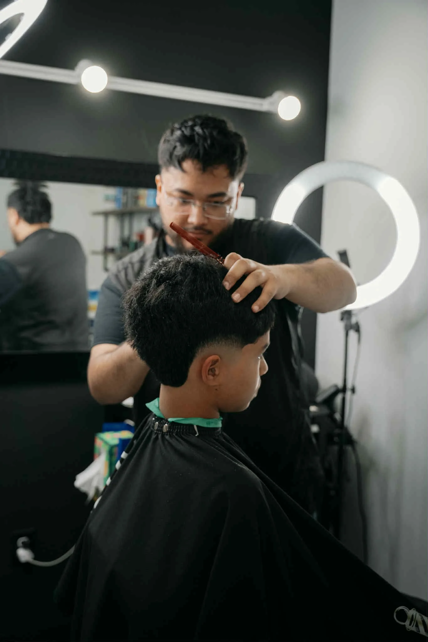 Ziomar Garcia, Barbero, Statement Barbershop & Salon, Kennewick